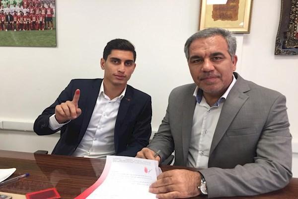 قراردادهای جدید پرسپولیس را چه کسی امضا می کند؟ قراردادهای جدید پرسپولیس را چه کسی امضا می نماید؟